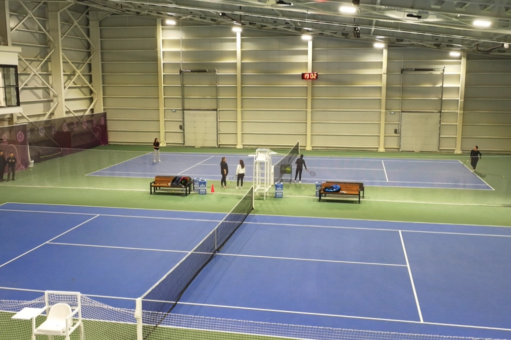 Konya Karatay'da 19 Mayıs kapsamında ödüllü tenis turnuvası