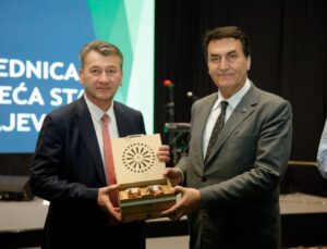 Bosna-Hersek’ten Başkan Dündar’a ‘Altın Sebil’ Onur Ödülü