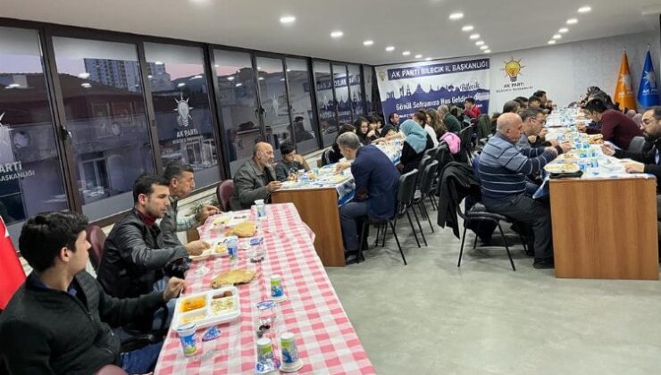 Bilecik’te iftar sofrası depremzede vatandaşlar için kuruldu