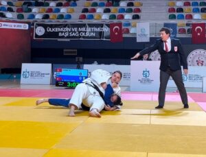 Kocaeli’de Büyükler Türkiye Judo Şampiyonası sona erdi