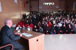 Millî Savunma Bakanı Yaşar Güler, Bayburt Üniversitesi’nde gençlerle bir araya