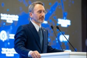 Cumhurbaşkanlığı İletişim Başkanı Fahrettin Altun, “Karşılıklı sergilenecek samimi gayretler küresel