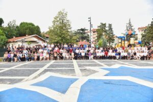 Yenişehir Belediye Başkanı Ercan Özel, Kurban Bayramı öncesinde belediye personeliyle