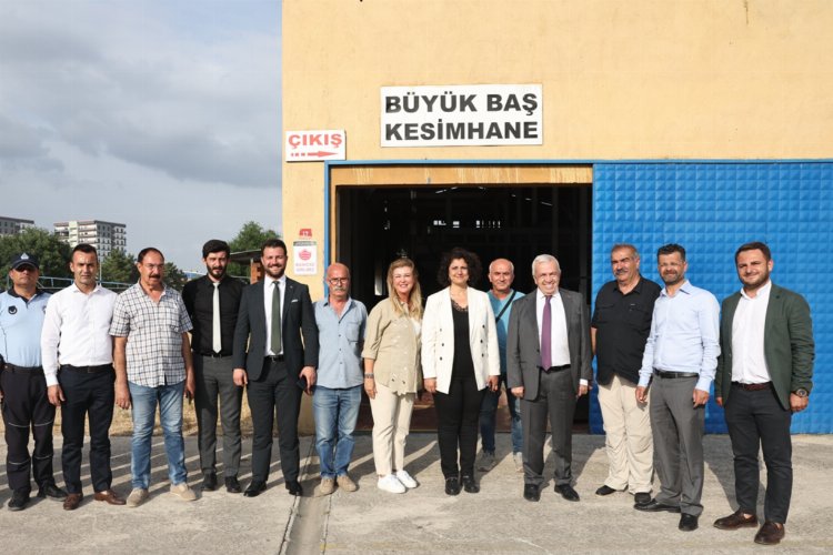 Nilüfer Belediye Başkanı Şadi Özdemir, Kurban Bayramı öncesi Alaaddinbey Kurban