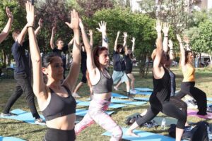 Bursa’da Nilüfer Belediyesi’nin, Hindistan Başkonsolosluğu ile birlikte Uluslararası Yoga Günü