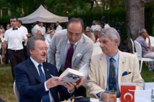 Eski Devlet Bakanı Cavit Çağlar, Bursa Sanayicileri ve İşinsanları Derneği’nin