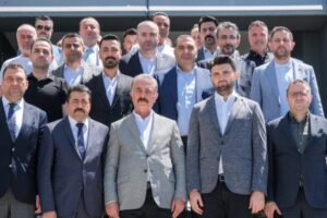 MHP Genel Sekreteri ve Bursa Milletvekili İsmet Büyükataman, MHP Bursa İl
