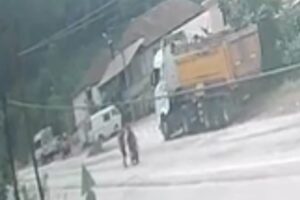 Düzce’de meydana gelen trafik kazasında 2 kişi ağır yaralandı. Berkay