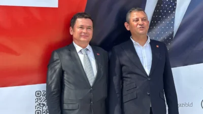 Osmangazi Belediye Başkanı Erkan Aydın, CHP Genel Başkanı Özgür Özel’in