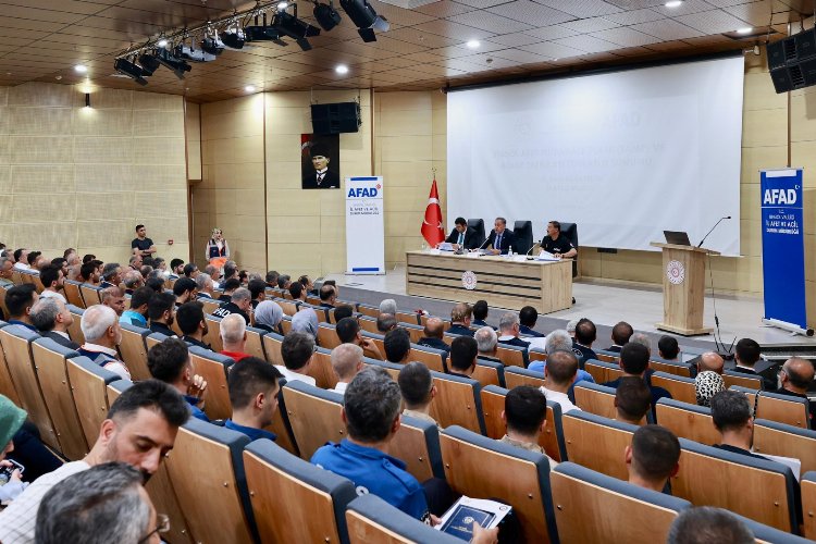 Bingöl Valisi Ahmet Hamdi Usta başkanlığında 2024 Yılı Bingöl Türkiye