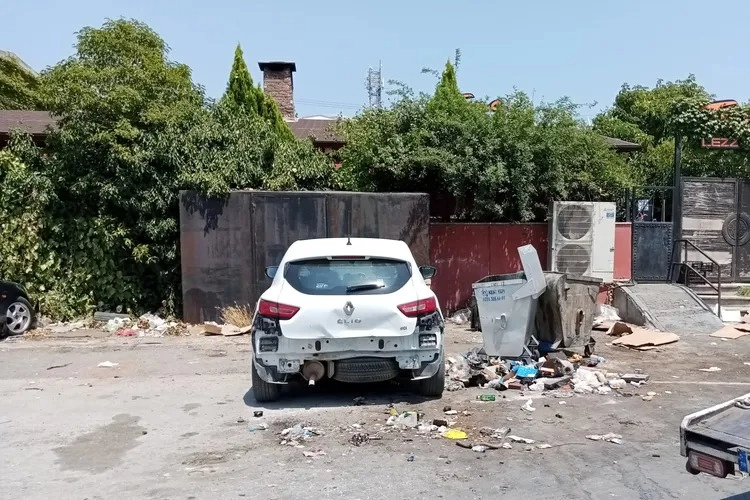 Nilüfer İlçesine bağlı Küçük Sanayi Sitesi son zamanlarda keşmekeş durumda.