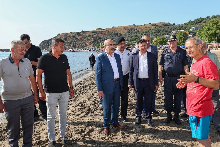 Bursa Valisi Mahmut Demirtaş’ın yaz sezonu dolayısıyla Gemlik’ten başlattığı sahil
