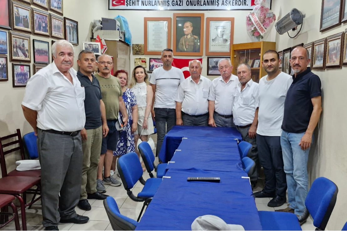 Gemlik Kent Konseyi Başkanı Sedat Akkuş ve ekibi Kıbrıs Barış