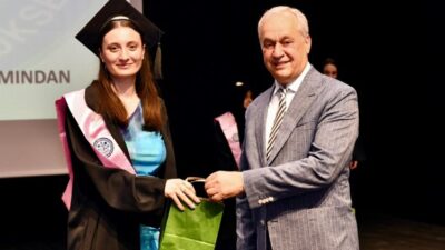 Bursa’da Mustafakemalpaşa Belediye Başkanı Şükrü Erdem, temelleri Bakanlık döneminde atılan