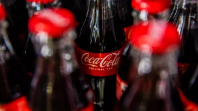 Coca-Cola İçecek (CCI), “Daha Yakından Bak” temasıyla hazırladığı, 2023 yılına