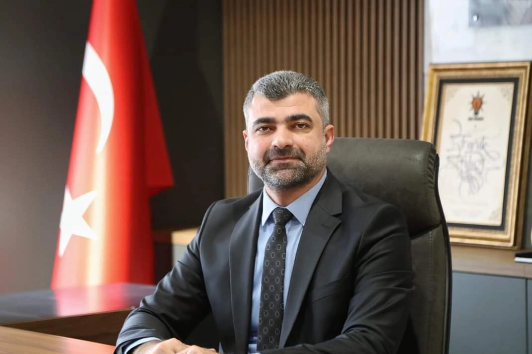 Cumhurbaşkanı Yardımcısı Cevdet Yılmaz Başkanlığında düzenlenen toplantıya katılan AK Parti