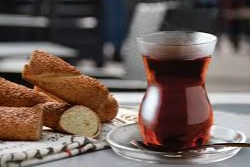 Trabzon Büyükşehir Belediyesi, Ayasofya sahilinde Hasbihal Cafe’yi hizmete sundu. Başkan