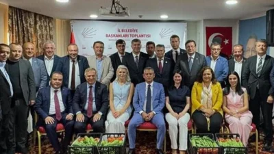 Edirne Belediye Başkanı Av. Filiz Gencan Akın, İl Belediye Başkanları
