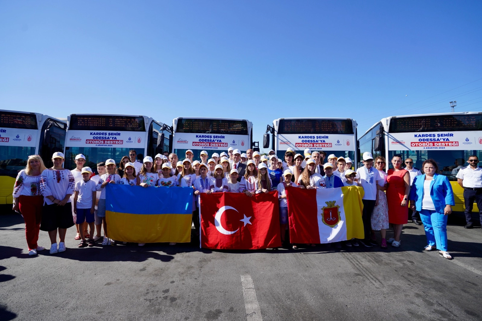 İBB Meclisi, yaklaşık 2,5 yıldır savaşın pençesinde kıvranan Ukrayna’nın Odessa