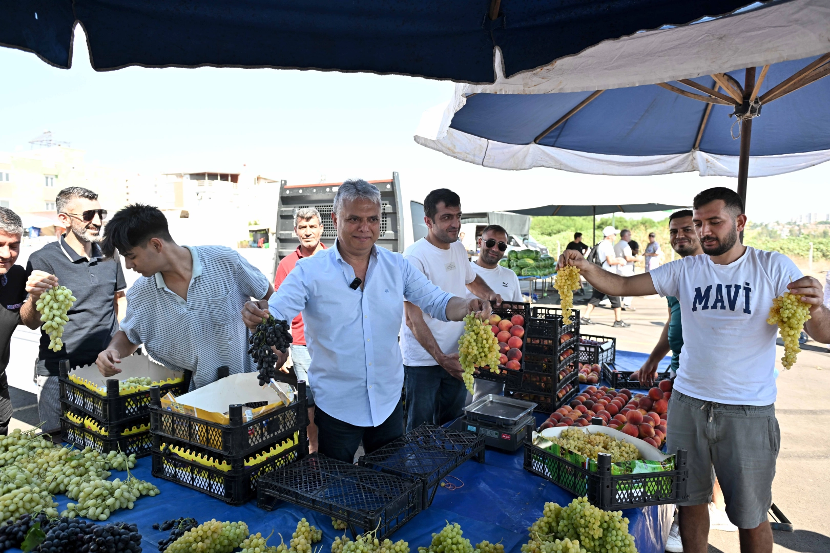 Antalya’da Muratpaşa Belediyesi’nin 29’uncu pazar yeri Kundu bölgesi Güzeloba Mahallesi
