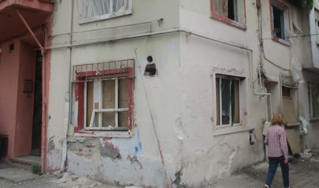 Osmangazi Belediyesi, İntizam Mahallesi’nde vatandaşların can güvenliğini tehdit etmesinin yanı