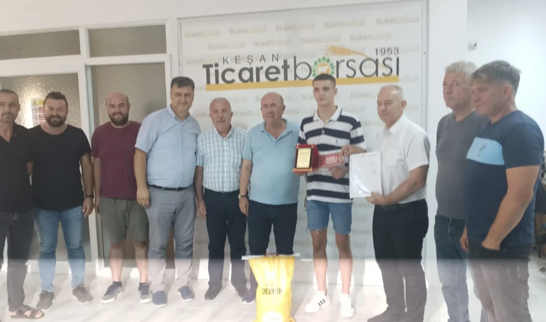 Sezonun ilk ayçiçeği ürünü Keşan Ticaret Borsası’nda (TB) dün gerçekleştirilen