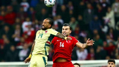 Kayseri’deki UEFA Uluslar Ligi’nde Galler ile karşılaştığı müsabakada sarı kartla