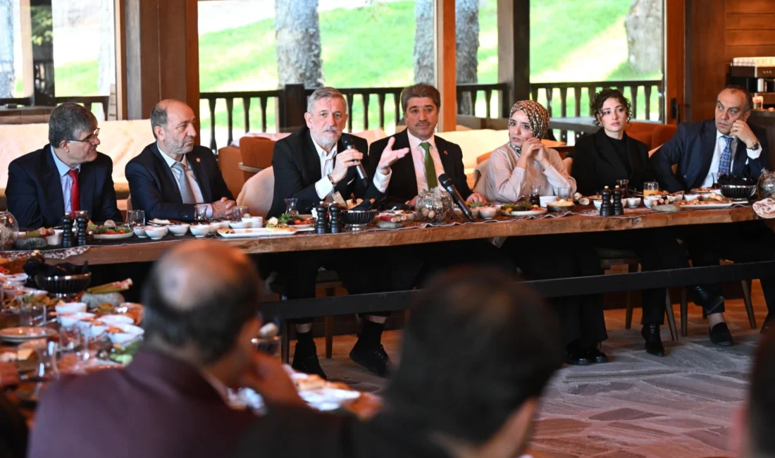 Bursa Ticaret ve Sanayi Odası Başkanı İbrahim Burkay’ın ev sahipliğinde