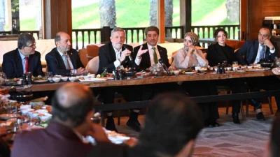 Bursa Ticaret ve Sanayi Odası Başkanı İbrahim Burkay’ın ev sahipliğinde