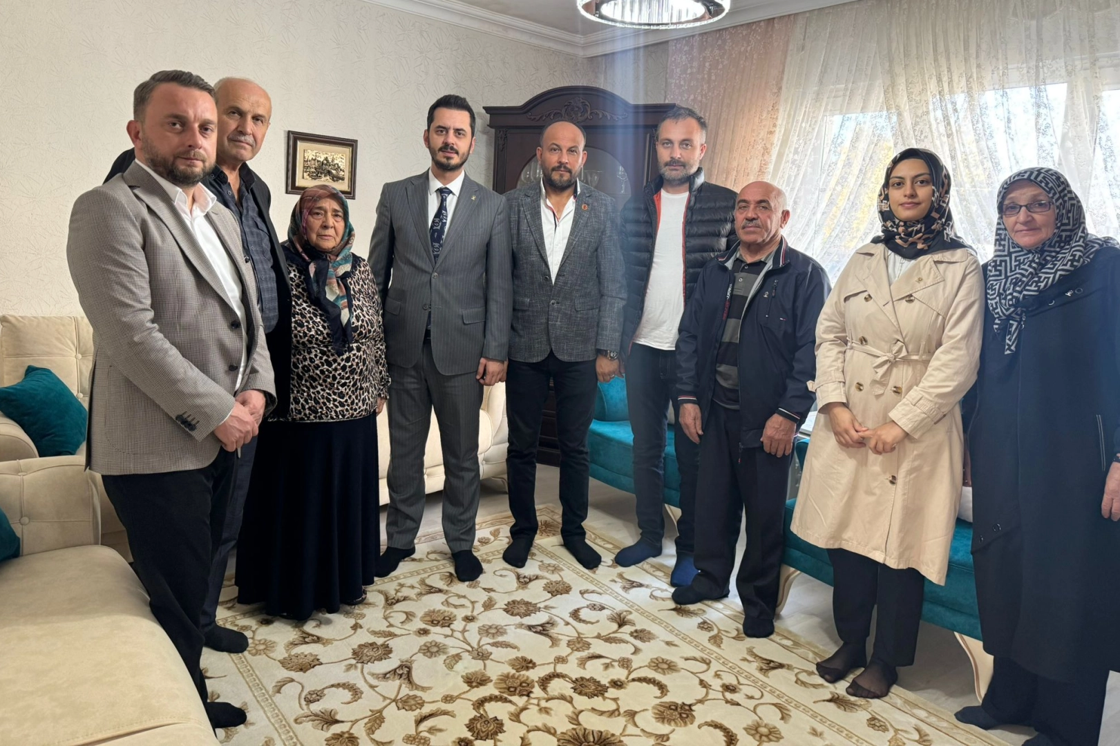 AK Parti Osmangazi İlçe Başkanlığı’nın 8. Olağan Kongresi sonrasında göreve