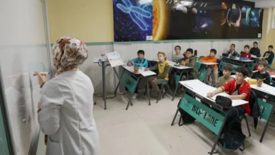 Konya Büyükşehir Belediyesi bünyesinde hizmet veren Bilgehaneler ve Lise Medeniyet