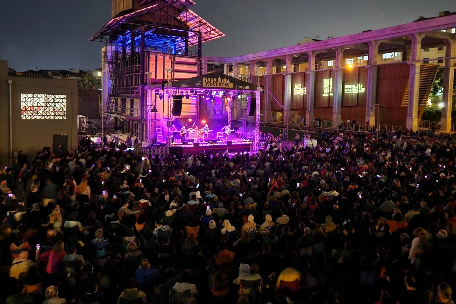 İstanbul Büyükşehir Belediyesi (İBB) Hizmet ve İletişim Grubu iştiraki Kültür