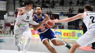 TOFAŞ Basketbol Takımı, ligin 7. haftasında sahasında oynadığı Aliağa Petkimspor