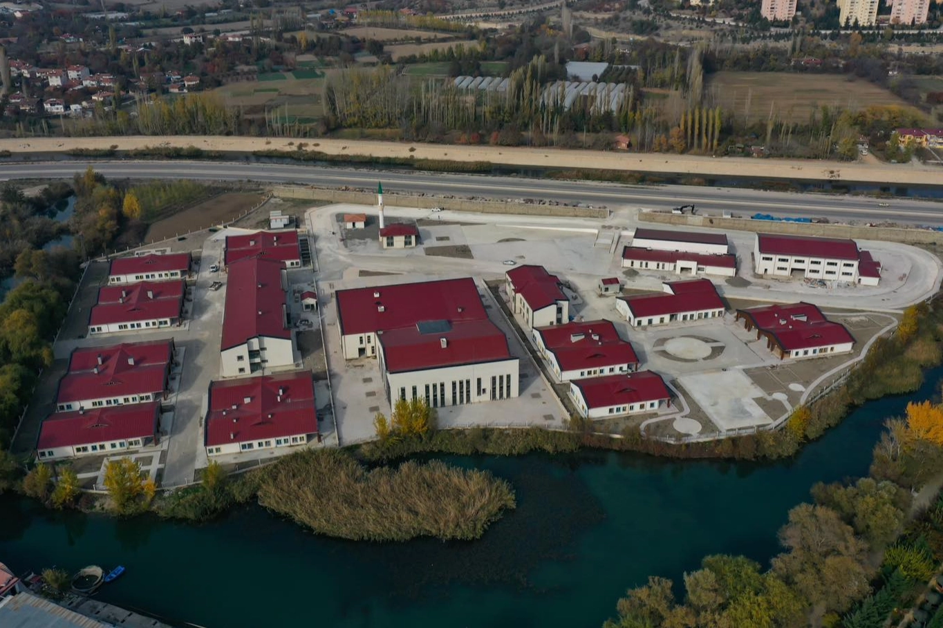 Tokat’ta inşa edilen ve Türkiye’de bir ilk olacak olan Sosyal