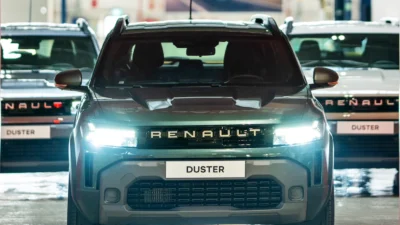 Yaklaşık 100 ülkede 1,7 milyonun üzerinde satılan Duster’ın üretimine, Türkiye’nin