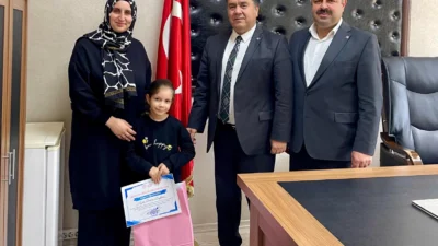 Mardin’de düzenlenen “Dilimizin Zenginlikleri Projesi” kapsamında Sözlük Tasarım Yarışması’nda Yeşilli