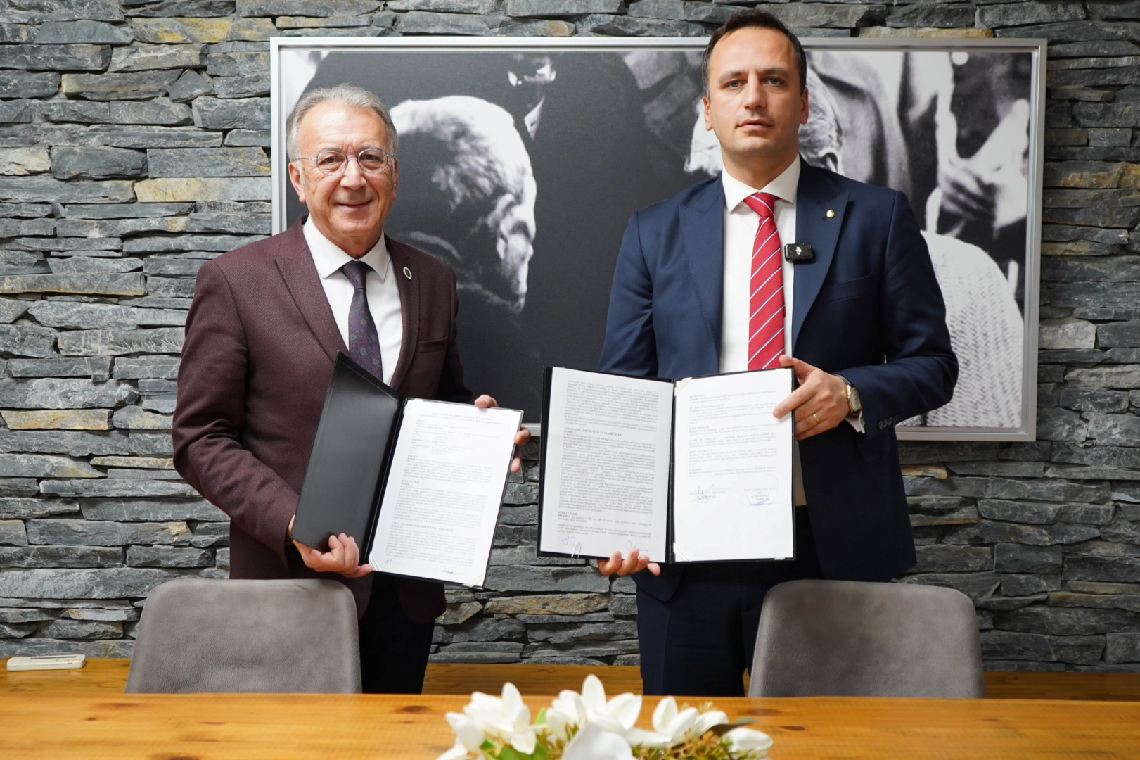 İzmir Bornova Belediyesi ile İzmir Barosu arasında adli yardım sisteminin