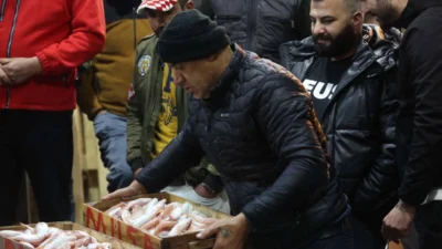 Antalya Büyükşehir Belediyesi Düden Balık Çarşısı, Antalyalıları taze ve uygun