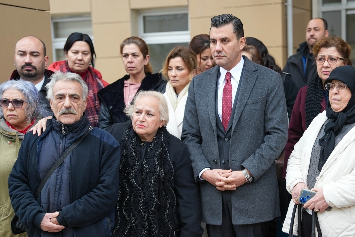Manisa Büyükşehir Belediye Başkanı Mimar Ferdi Zeyrek, geçtiğimiz günlerde boşanma