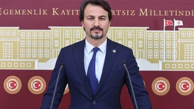 CHP Zonguldak Milletvekili Eylem Ertuğ Ertuğrul, Karadeniz Ereğli Belediyespor’un şampiyonluk