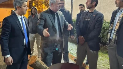 A Parti Bursa İl Başkanı Fikret Aslan ve il yöneticilerinden