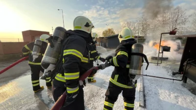 Kocaeli Büyükşehir Belediyesi İtfaiye Dairesi Başkanlığı tarafından AKUT ekibine iki