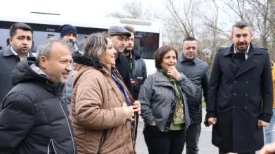 Kocaeli’de İzmit Belediyesi yetkilileri, Kozluca ve Eseler köylerini ziyaret ederek