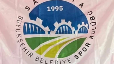 Sakarya Büyükşehir Belediyesi Spor Kulübü Karate Takımı büyük bir başarıya