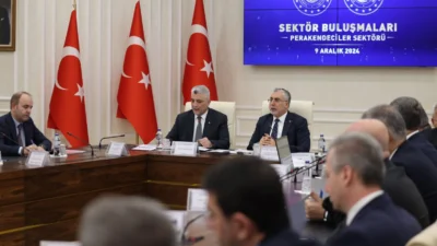 Sektörel denetimlerin yoğun şekilde devam ettiğini belirten Ticaret Bakanı Ömer