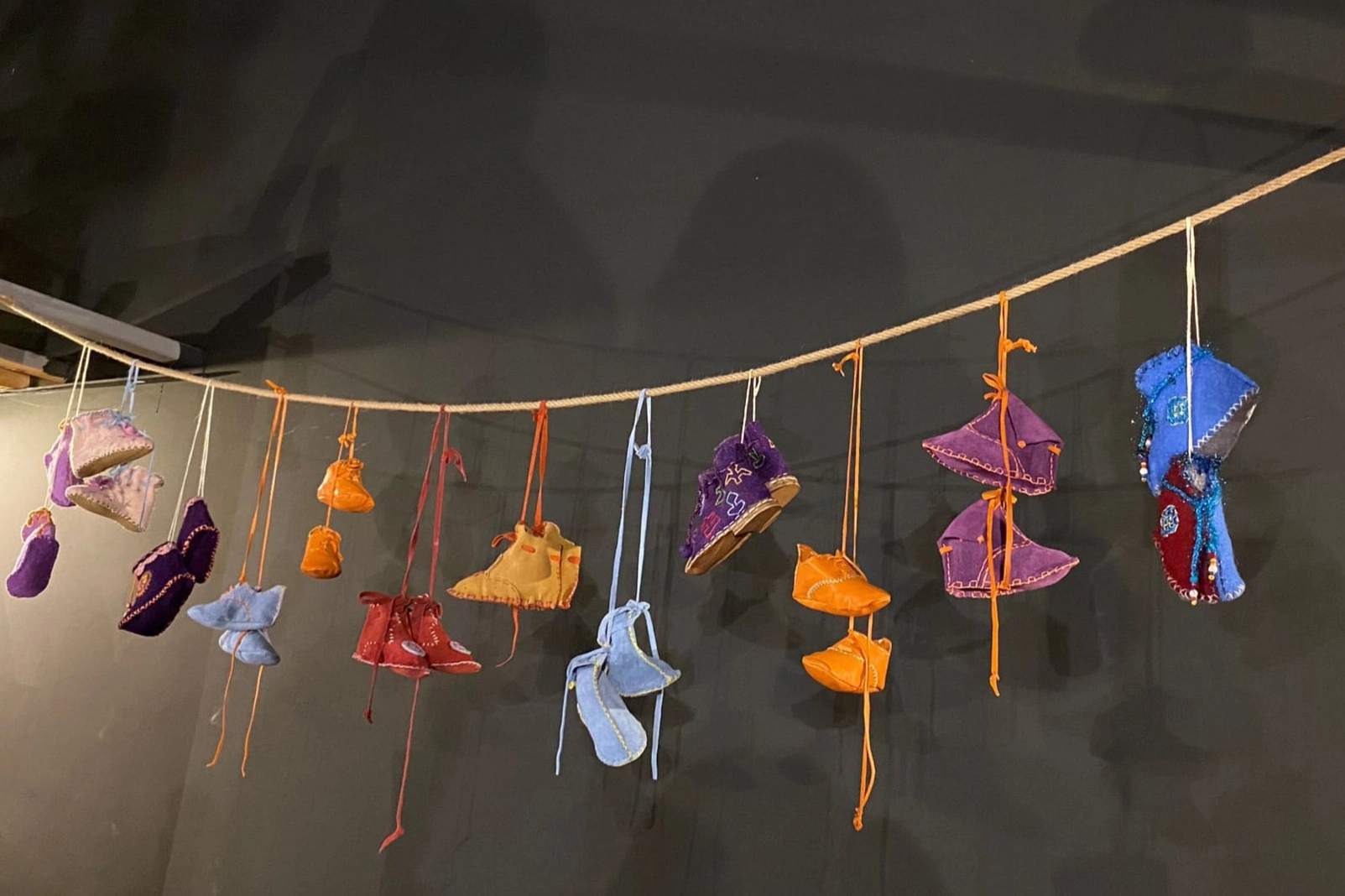 Ankara Üniversitesi Beypazarı Meslek Yüksekokulu Öğretim Görevlisi Hatice Somçağ’ın “Adımların