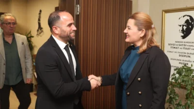 İzmit Belediye Başkanı Fatma Kaplan Hürriyet, Yeniden Refah Partisi İzmit