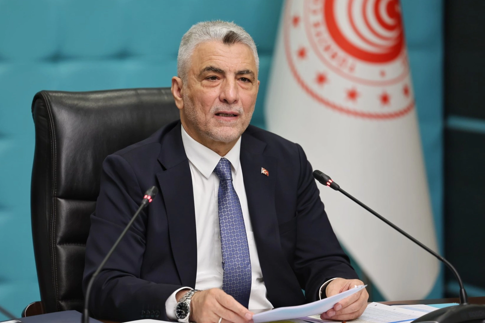 Ticaret Bakanı Ömer Bolat, sosyal medya hesabından yaptığı paylaşımda Merkez