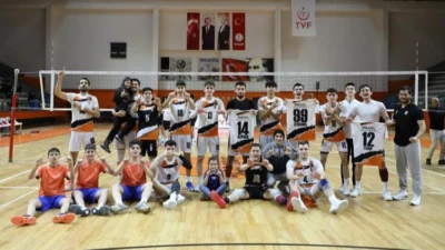 TVF 2. Lig 20. Hafta müsabakaları kapsamında İnegöl Belediyespor erkek