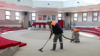 İstanbul’da vatandaşların ibadetlerini daha sağlıklı ve temiz bir ortamda gerçekleştirebilmeleri